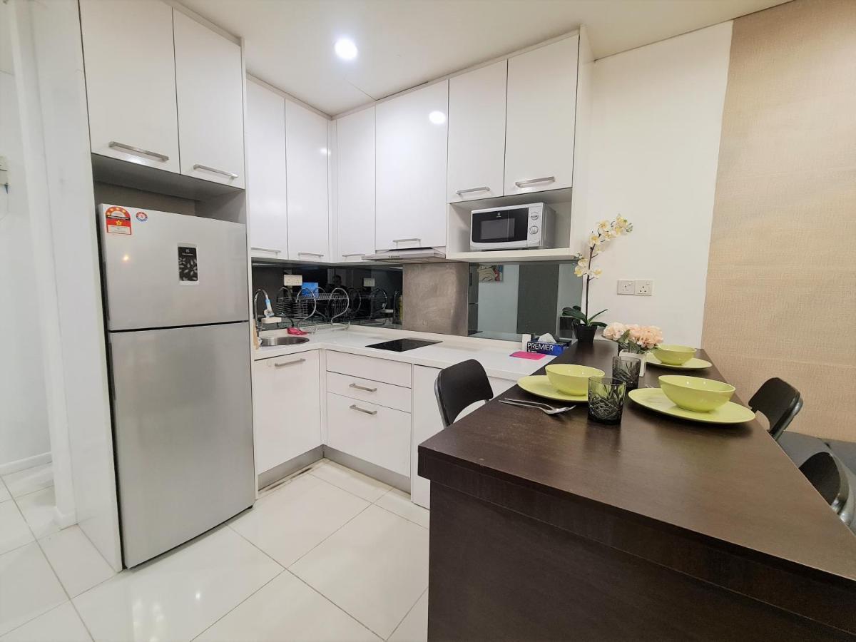 Summer Suites Apartment @Klcc By Sarah'S Lodge كوالالمبور المظهر الخارجي الصورة